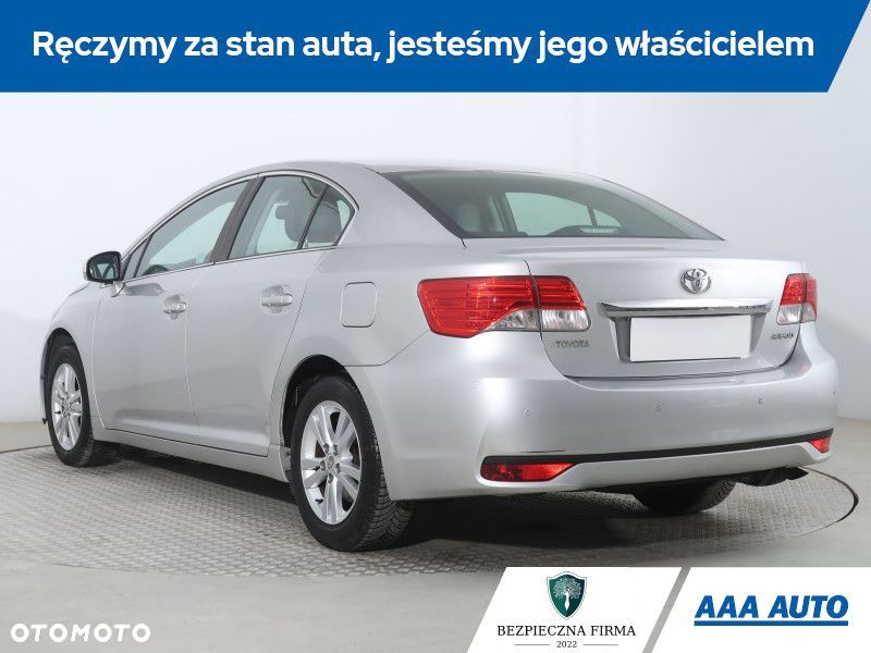 Toyota Avensis - 5