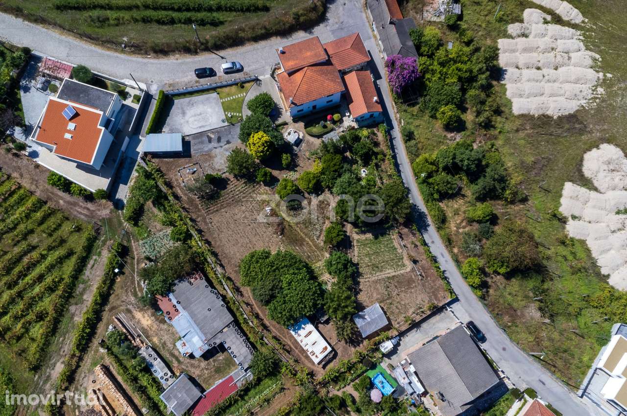 Terreno com 2184m2 em Sande São Clemente, Guimarães - Grande imagem: 5/7
