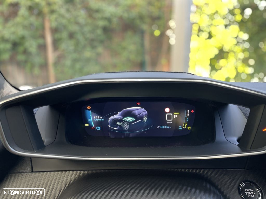 Peugeot e-2008 50 kWh GT - 41