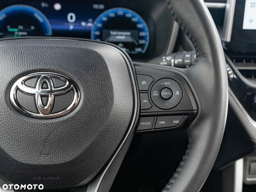 Toyota Corolla Cross - 18