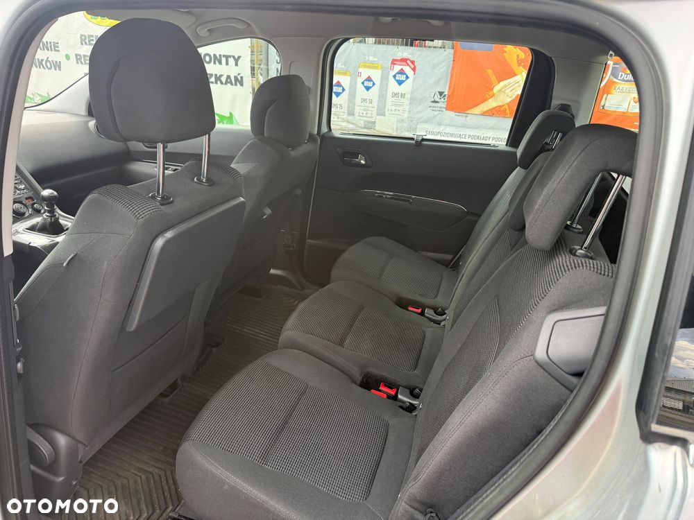 Peugeot 5008 1.6 HDi Active 7os - 21