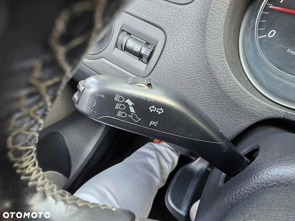 Volkswagen Polo 1.6 TDI Blue Motion Technology Trendline - 13