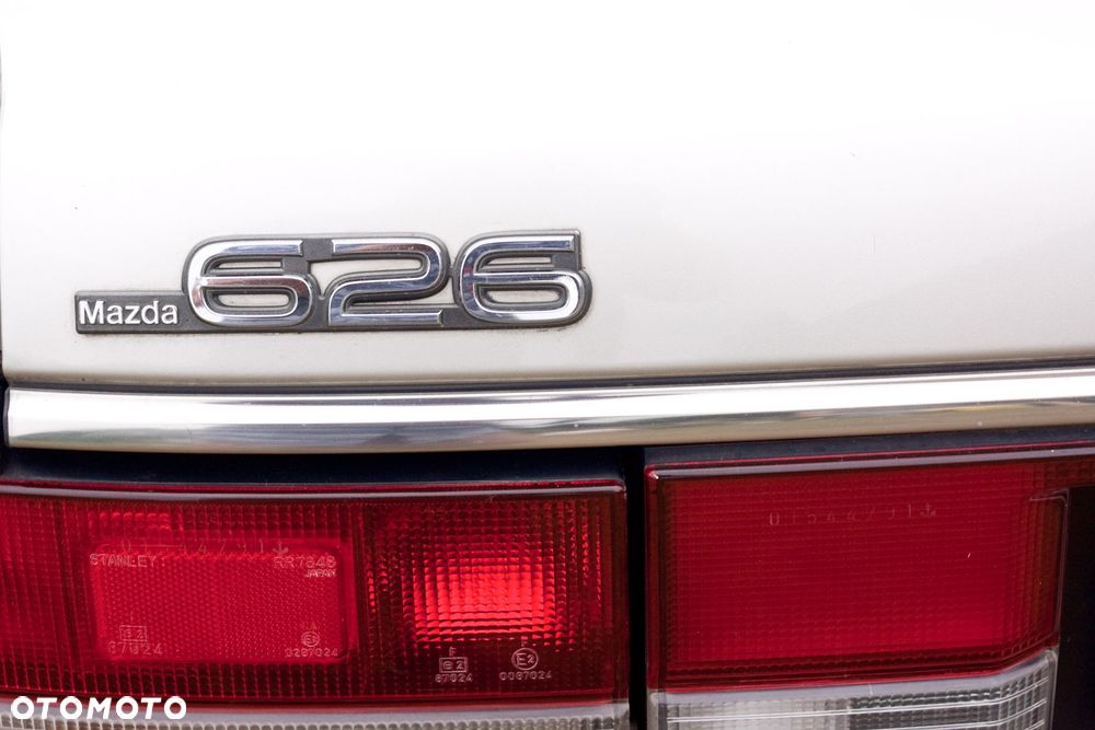 Mazda 626 2.0 D LX - 13