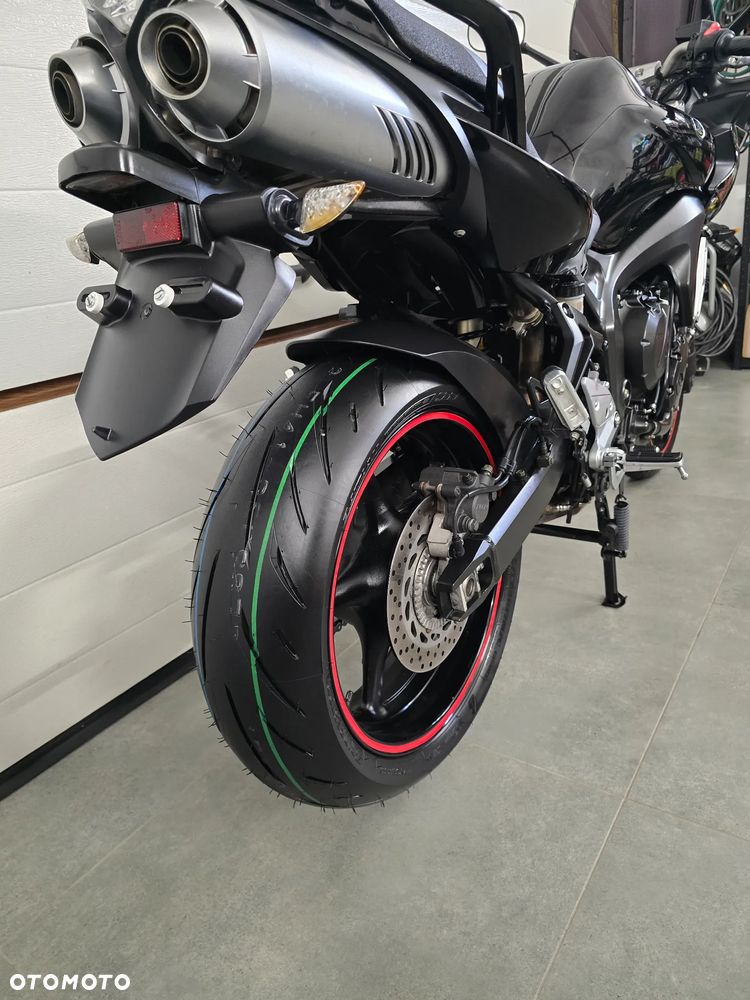 Yamaha FZ6 - 9