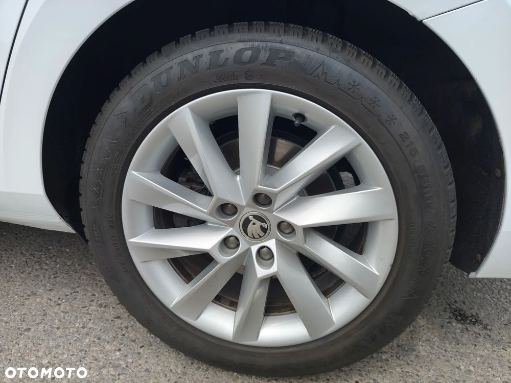 Skoda Superb 1.5 TSI ACT Style DSG - 37