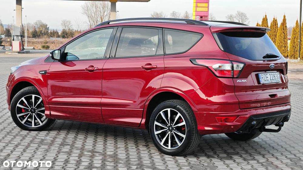 Ford Kuga 2.0 TDCi 4x4 ST-Line - 11