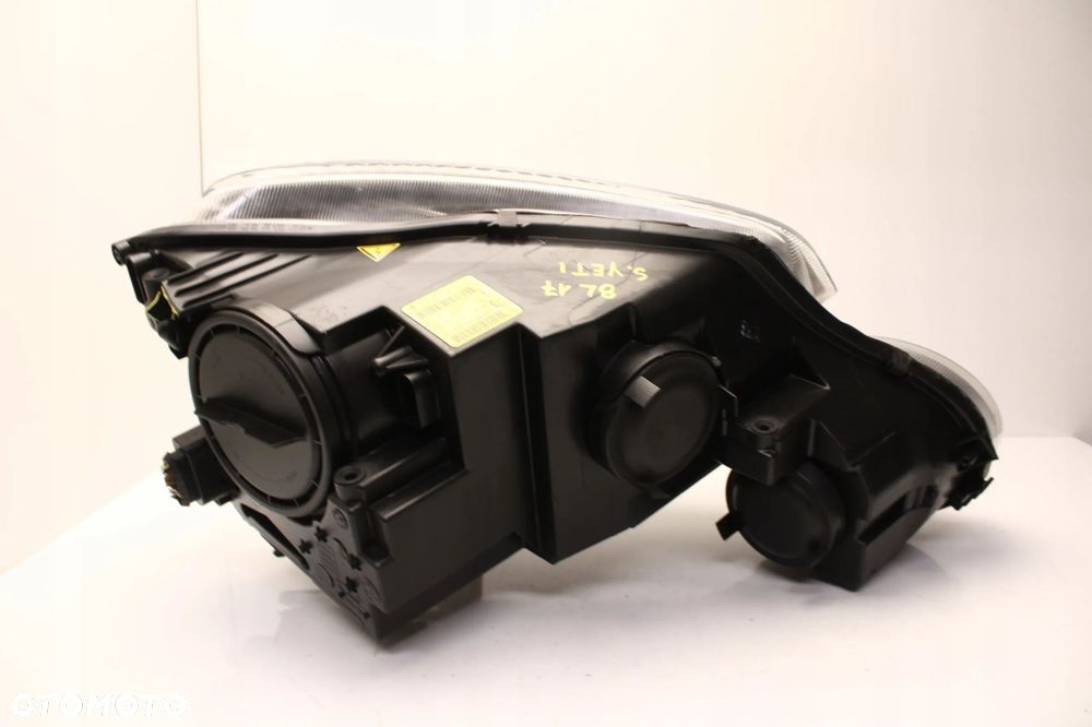 SKODA YETI I 09R- REFLEKTOR LAMPA LEWY PRZÓD LEWA PRZEDNIA XENON - 5