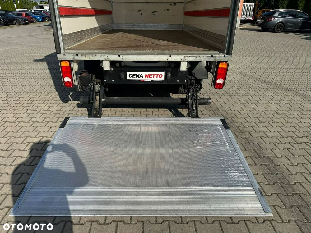 Volkswagen Crafter - 13