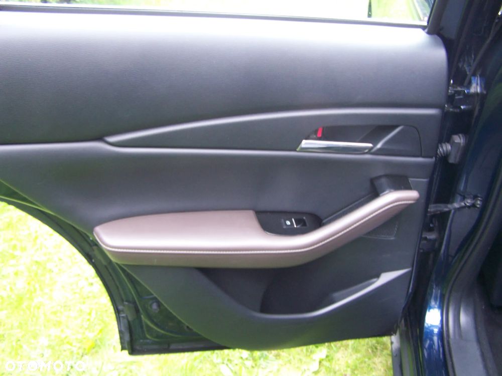 Mazda CX-30 SKYACTIV-X 2.0 M-Hybrid - 23