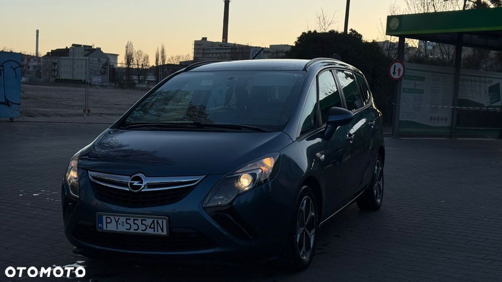 Opel Zafira Tourer 2.0 CDTI ecoFLEX Start/Stop Active - 2