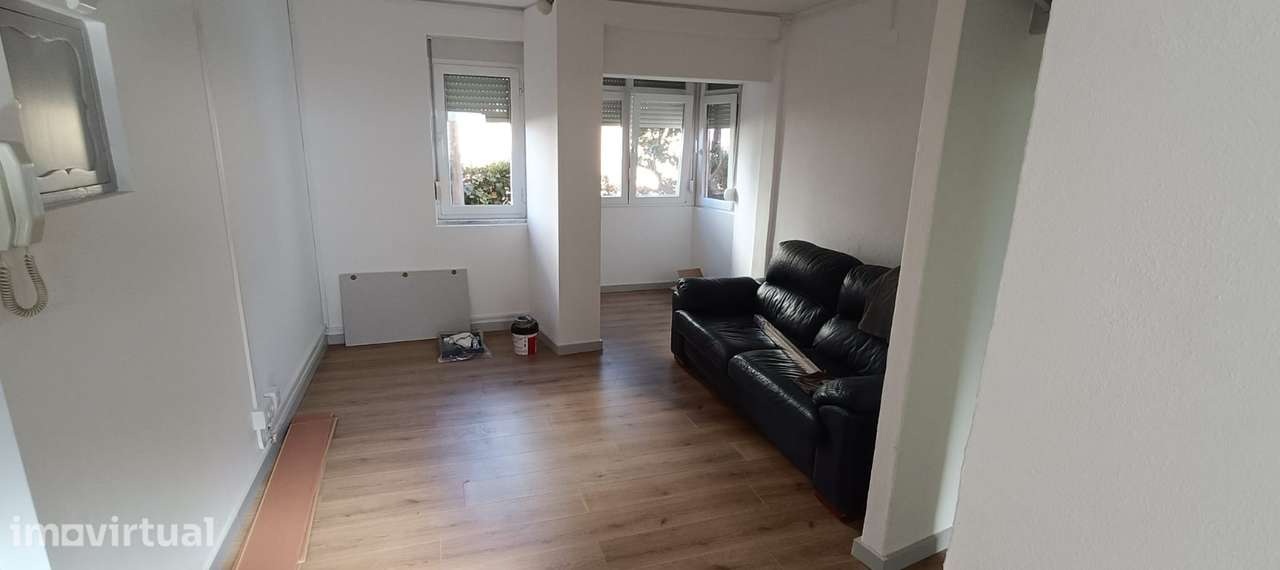 T2 remodelado, com quintal de uso exclusivo | Olivais Norte - Grande imagem: 4/21