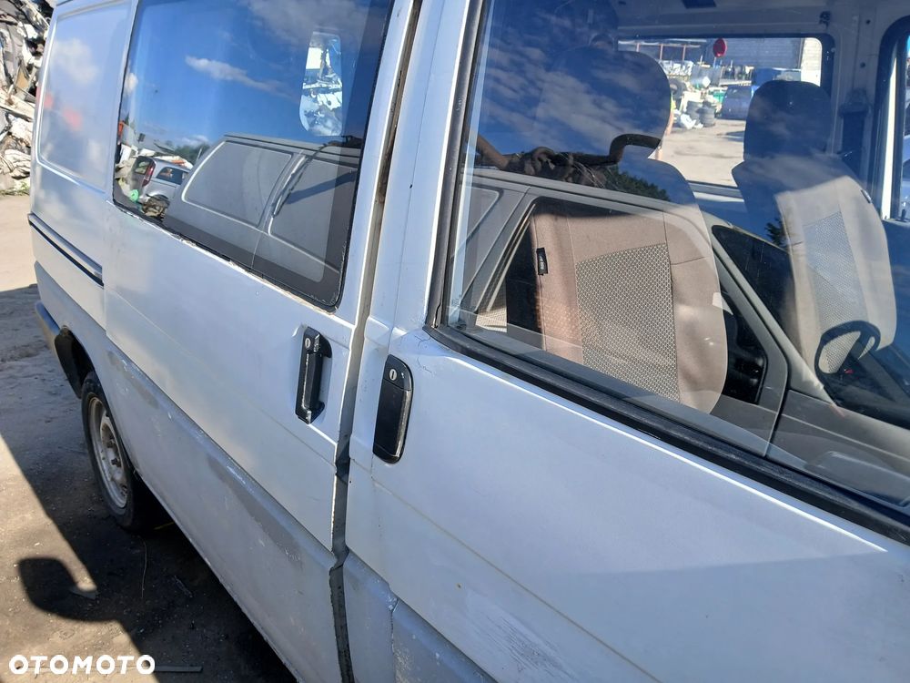 volkswagen transporter T4 902  maska pokrywa silnika klapa bagażnika zderzak lampa reflektor pas - 4