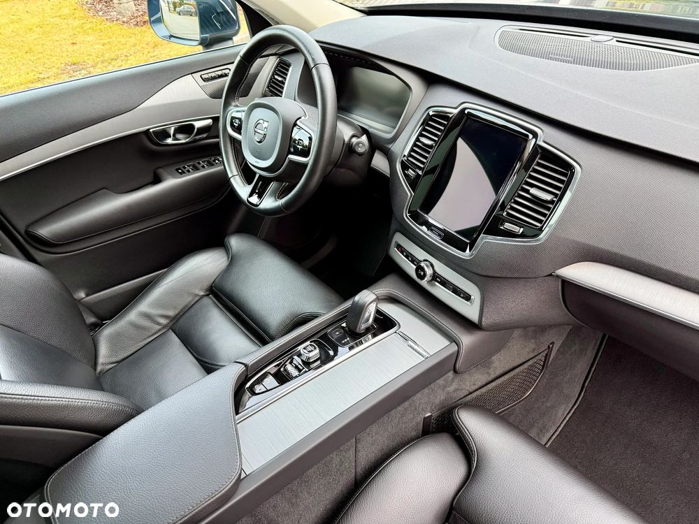 Volvo XC 90 B5 B AWD Geartronic Momentum Pro - 19