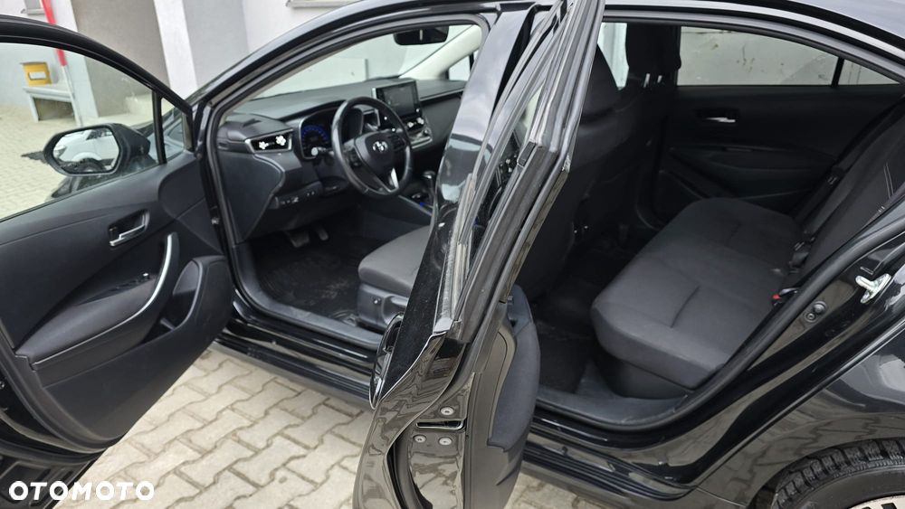 Toyota Corolla - 26