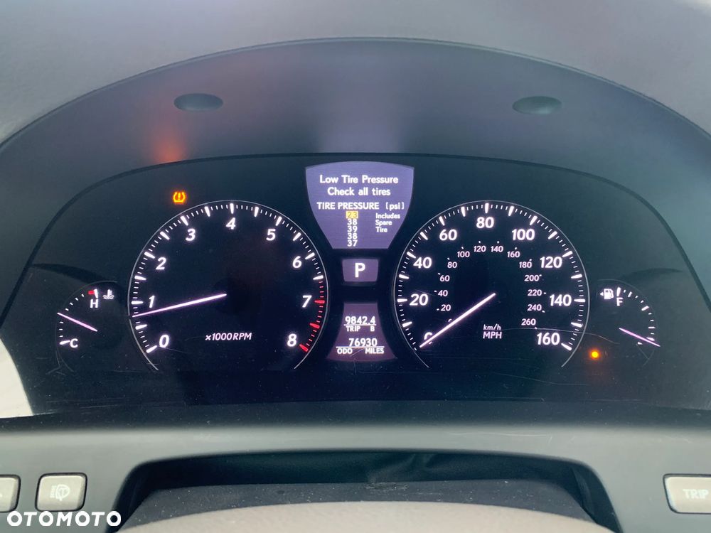 Lexus LS 460 Prestige - 6