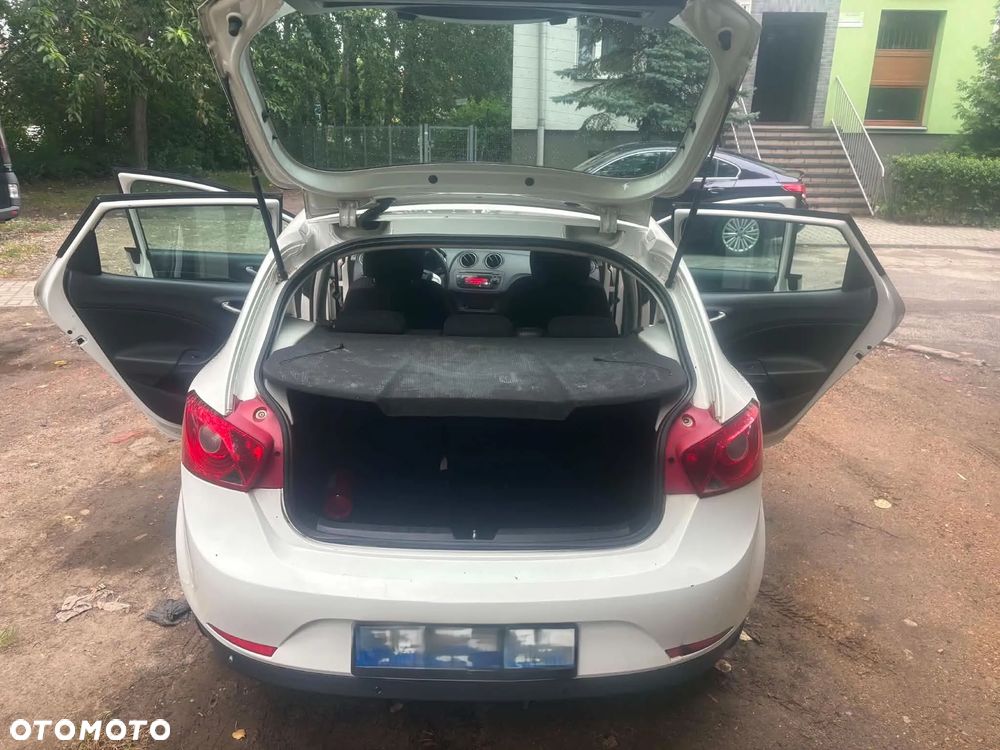 Seat Ibiza 1.4 16V Entry - 4