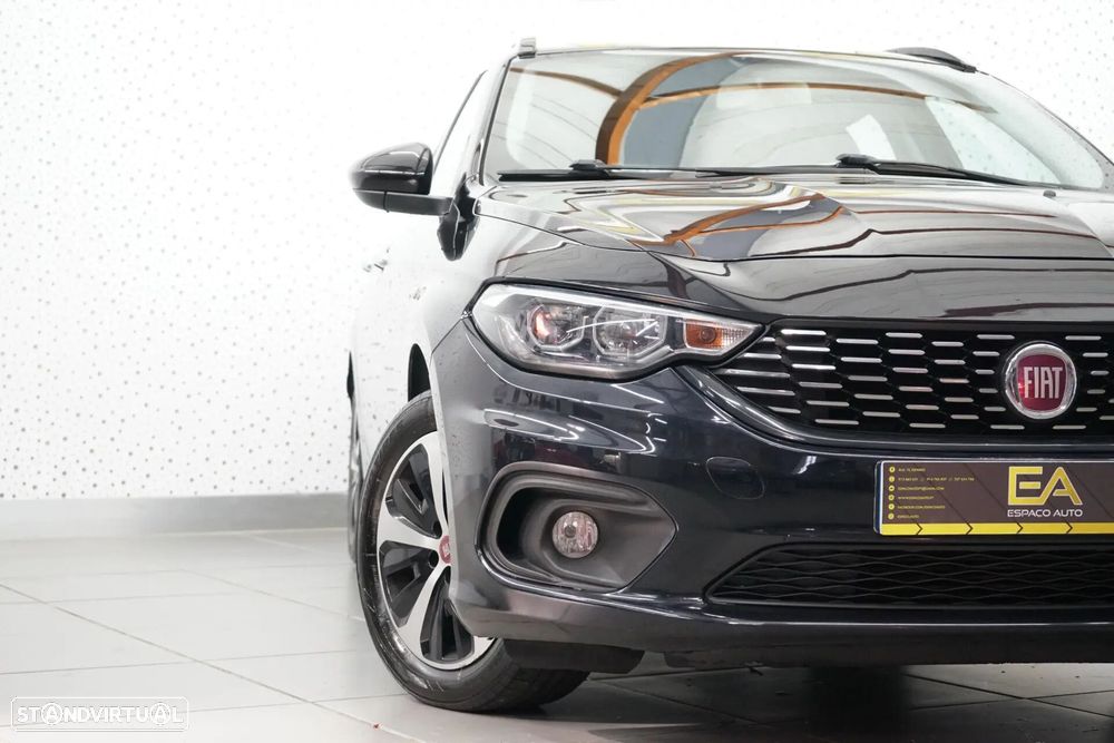 Fiat Tipo Station Wagon 1.6 M-Jet Lounge Tech - 38