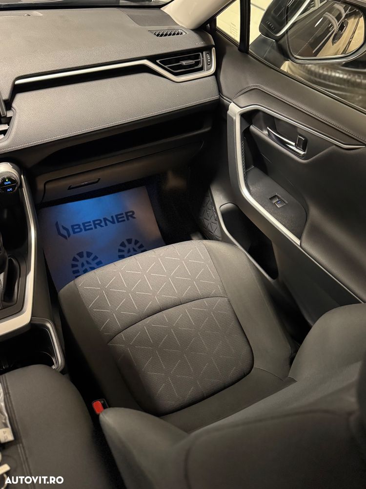 Toyota RAV4 2.5 4x4 Style Selection - 14