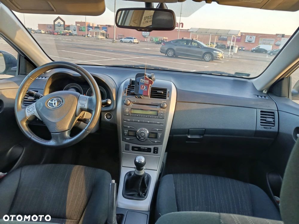 Toyota Corolla 1.6 VVT-i Prestige Start - 12