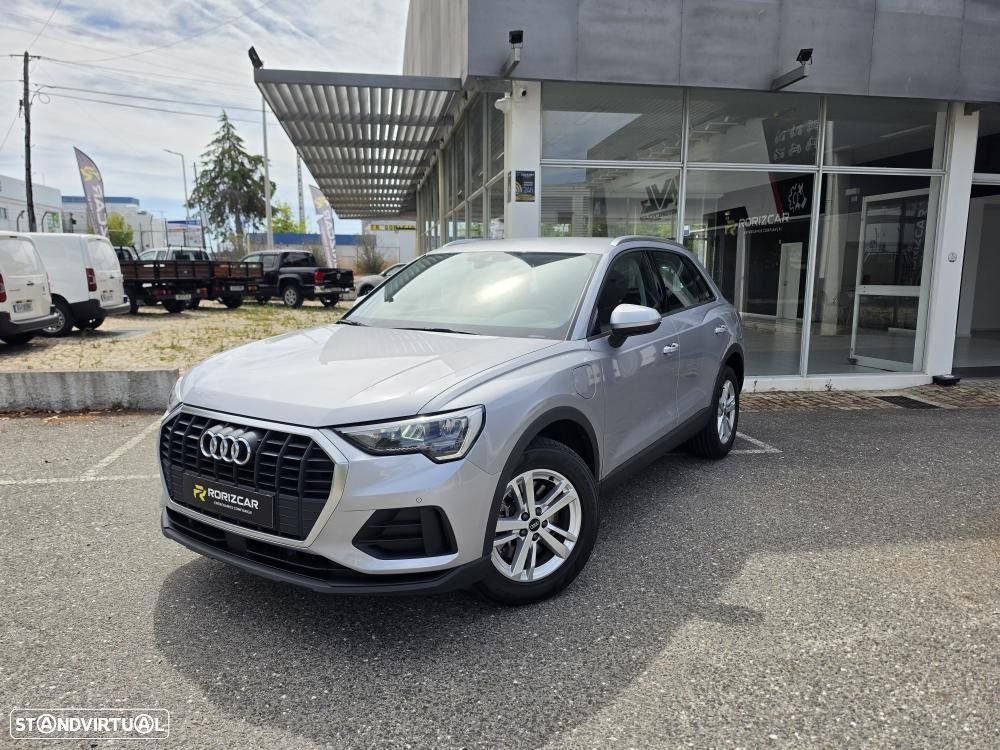 Audi Q3 45 TFSIe S tronic - 1