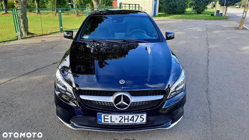 Mercedes-Benz CLA 180 7G-DCT AMG Line - 6