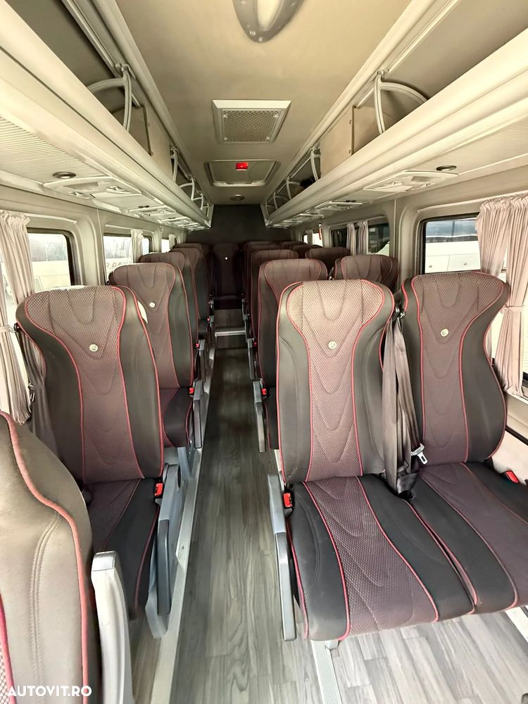 Mercedes-Benz Sprinter - 9