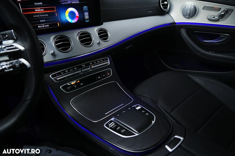 Mercedes-Benz E 300 9G-TRONIC AMG Line - 37