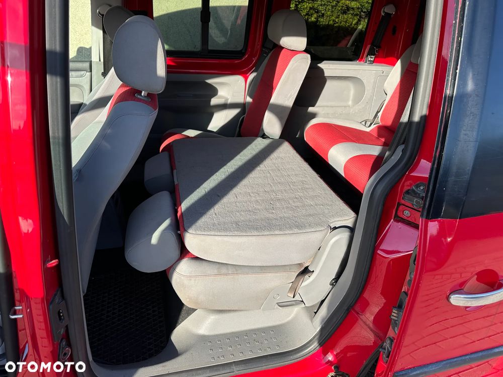 Volkswagen Caddy 2.0 Life Style (7-Si.) - 4