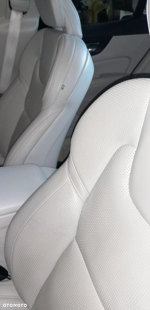 Volvo S60 T5 AWD Inscription - 4