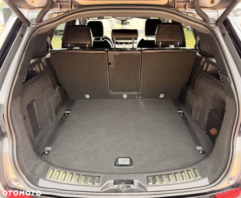 Land Rover Discovery Sport - 19
