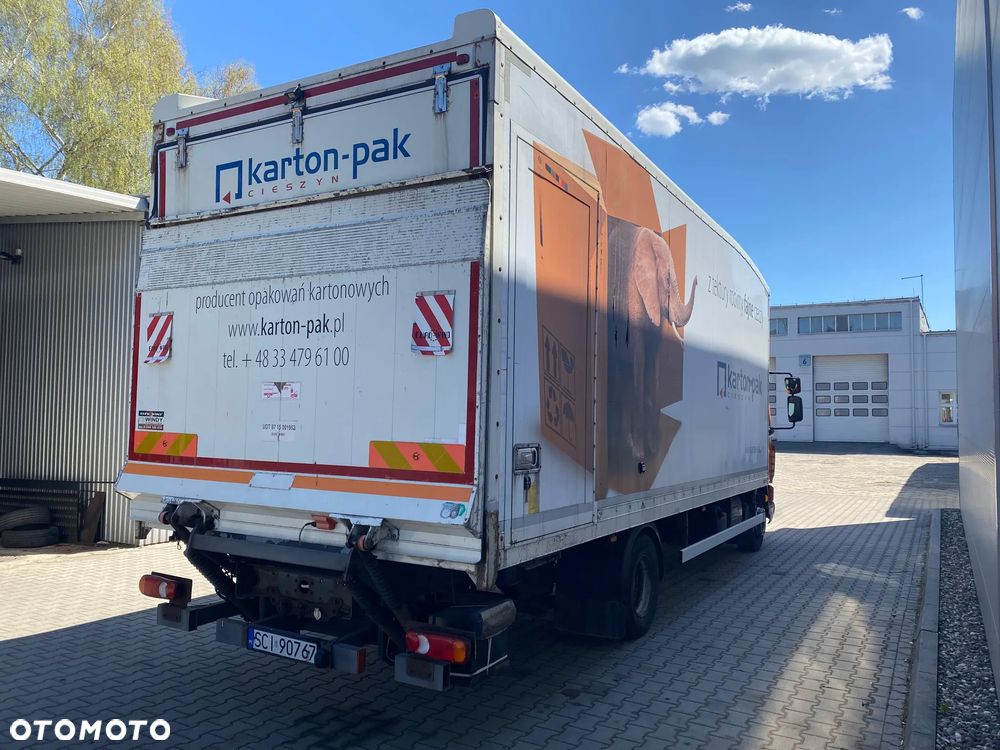 DAF LF 180 FA KONTENER Z WINDĄ - 11