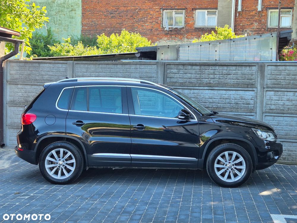 Volkswagen Tiguan 2.0 TDI DPF 4Motion BlueMotion Technology Exclusive - 9