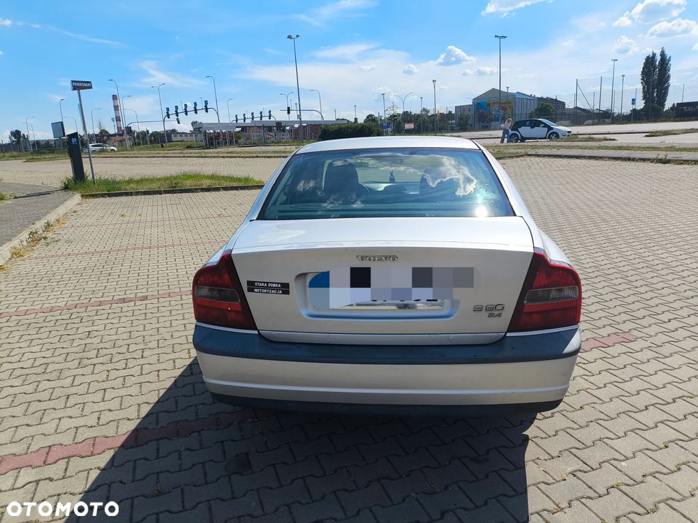 Volvo S80 2.4 - 6