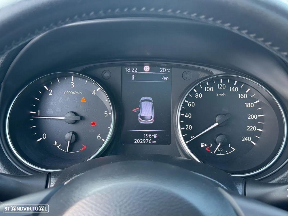 Nissan Qashqai 1.5 dCi N-Connecta Led - 10