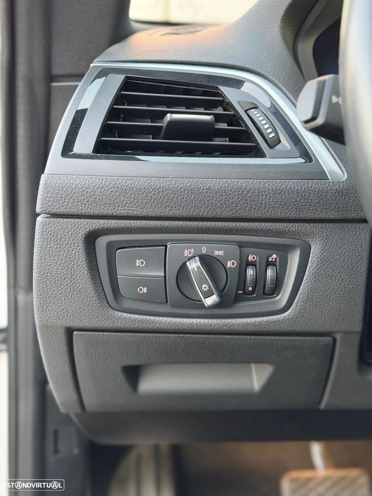 BMW 220 d Pack Desportivo M Pro Auto - 21