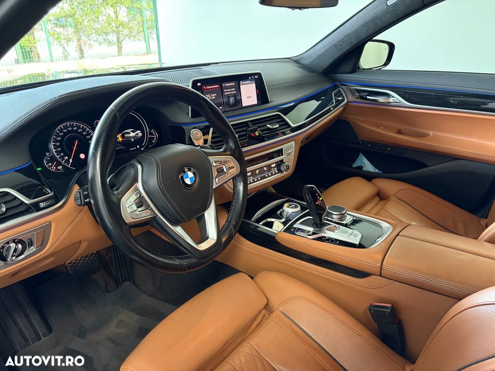 BMW Seria 7 730d - 17