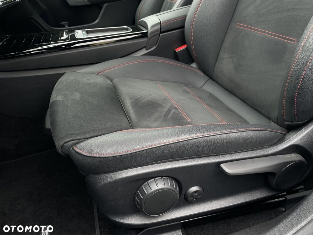 Mercedes-Benz CLA - 11