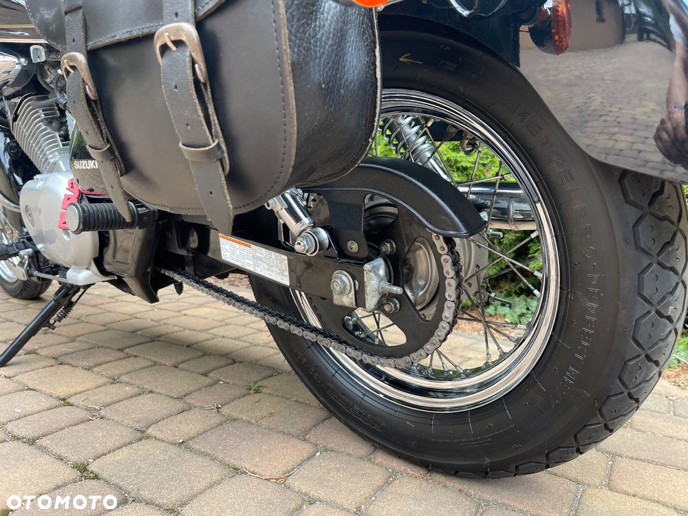 Suzuki Intruder - 7