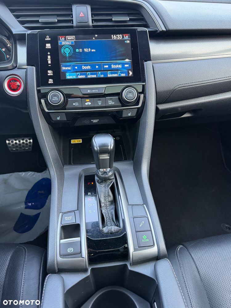 Honda Civic 1.5 i-VTEC Turbo CVT Prestige - 18