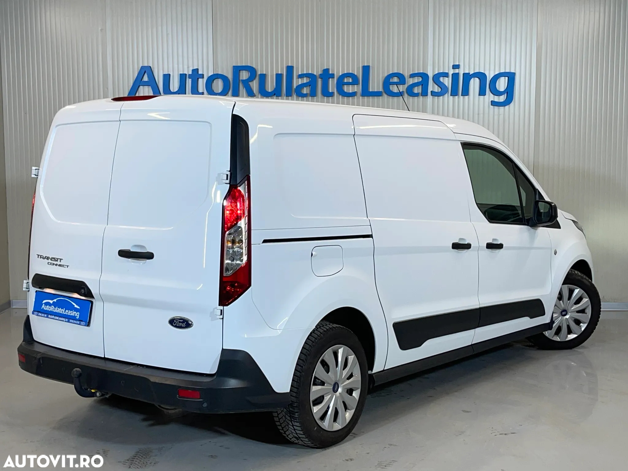 Ford Transit Connect - 3