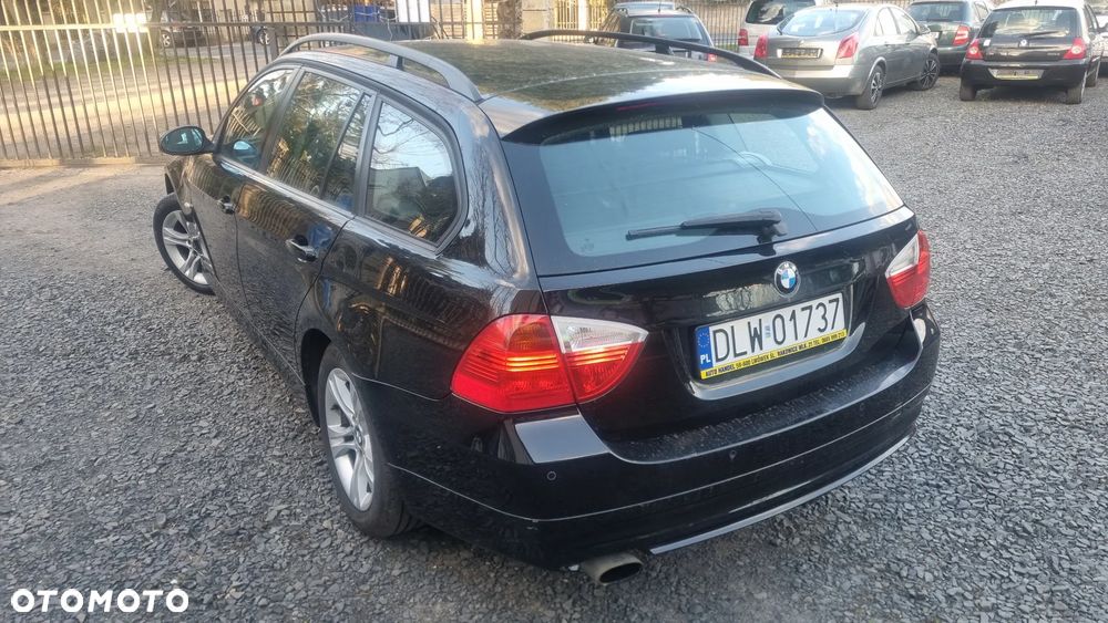 BMW Seria 3 318d DPF Edition Lifestyle - 8