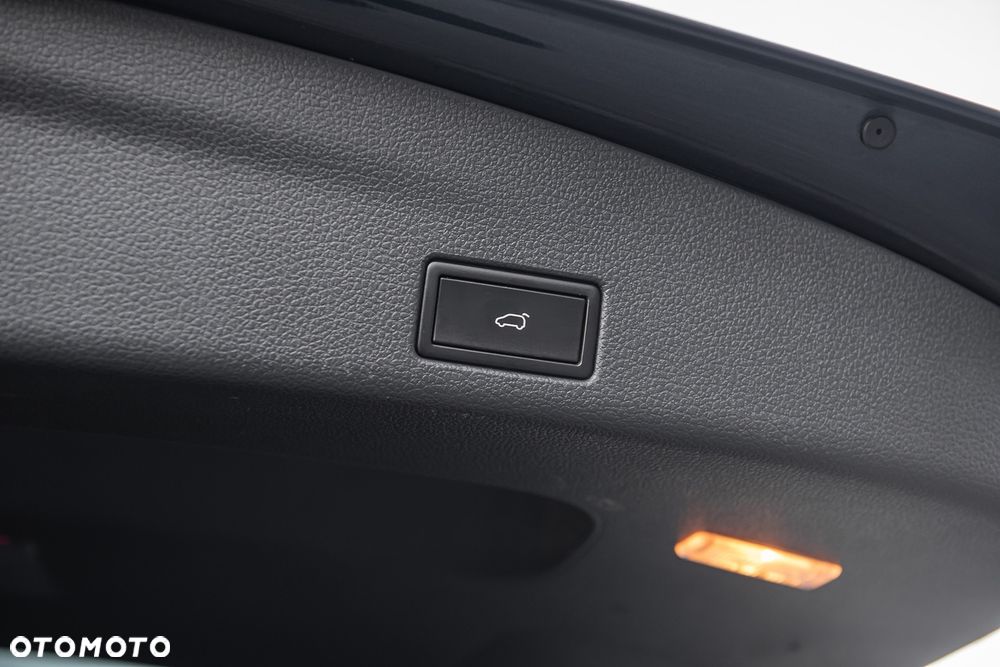 Volkswagen Sharan 2.0 TDI DSG BlueMotion Technology Highline - 30