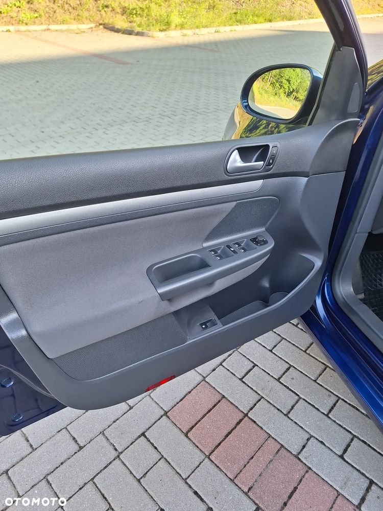 Volkswagen Golf 1.6 Tour Edition - 33