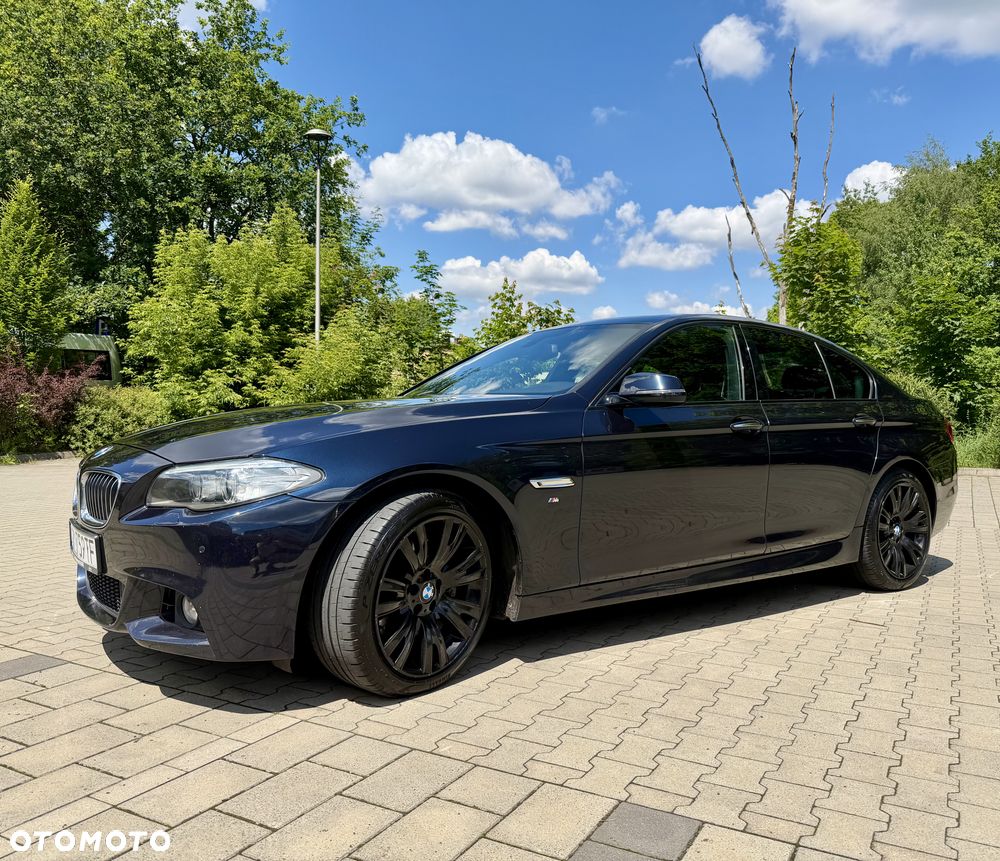 BMW Seria 5 525d xDrive - 1