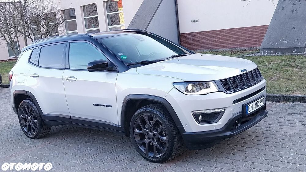 Jeep Compass 1.3 T-GDI 4xe Automatik Limited - 2