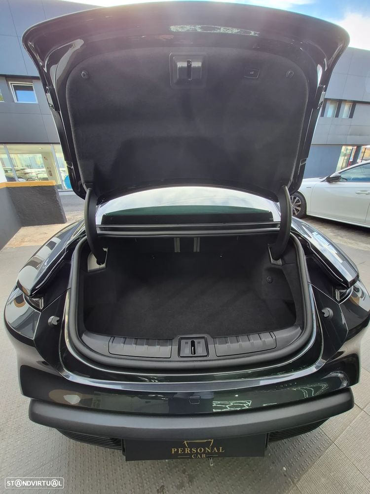 Porsche Taycan Standard - 16