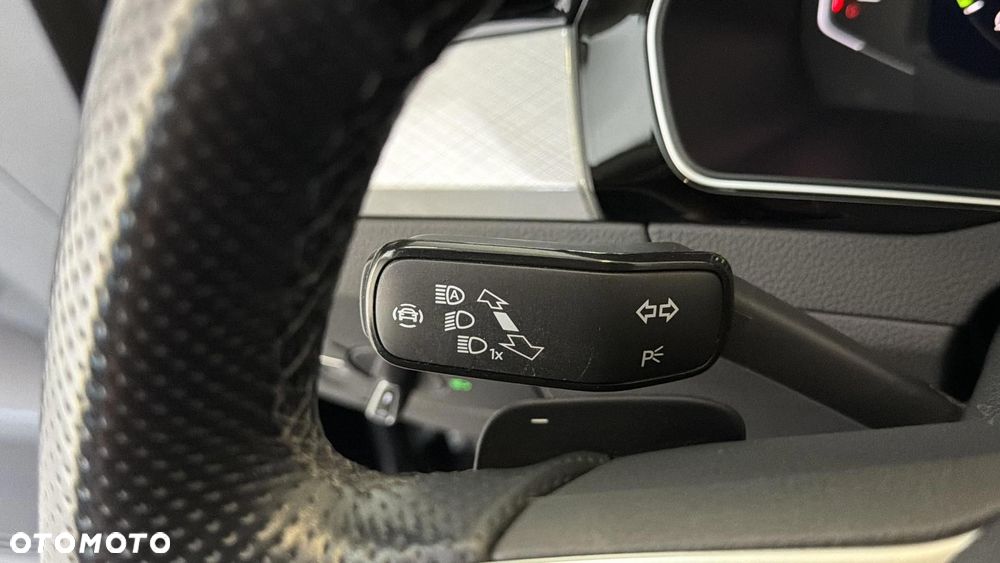 Volkswagen Passat 1.4 TSI Plug-In Hybrid GTE DSG - 25
