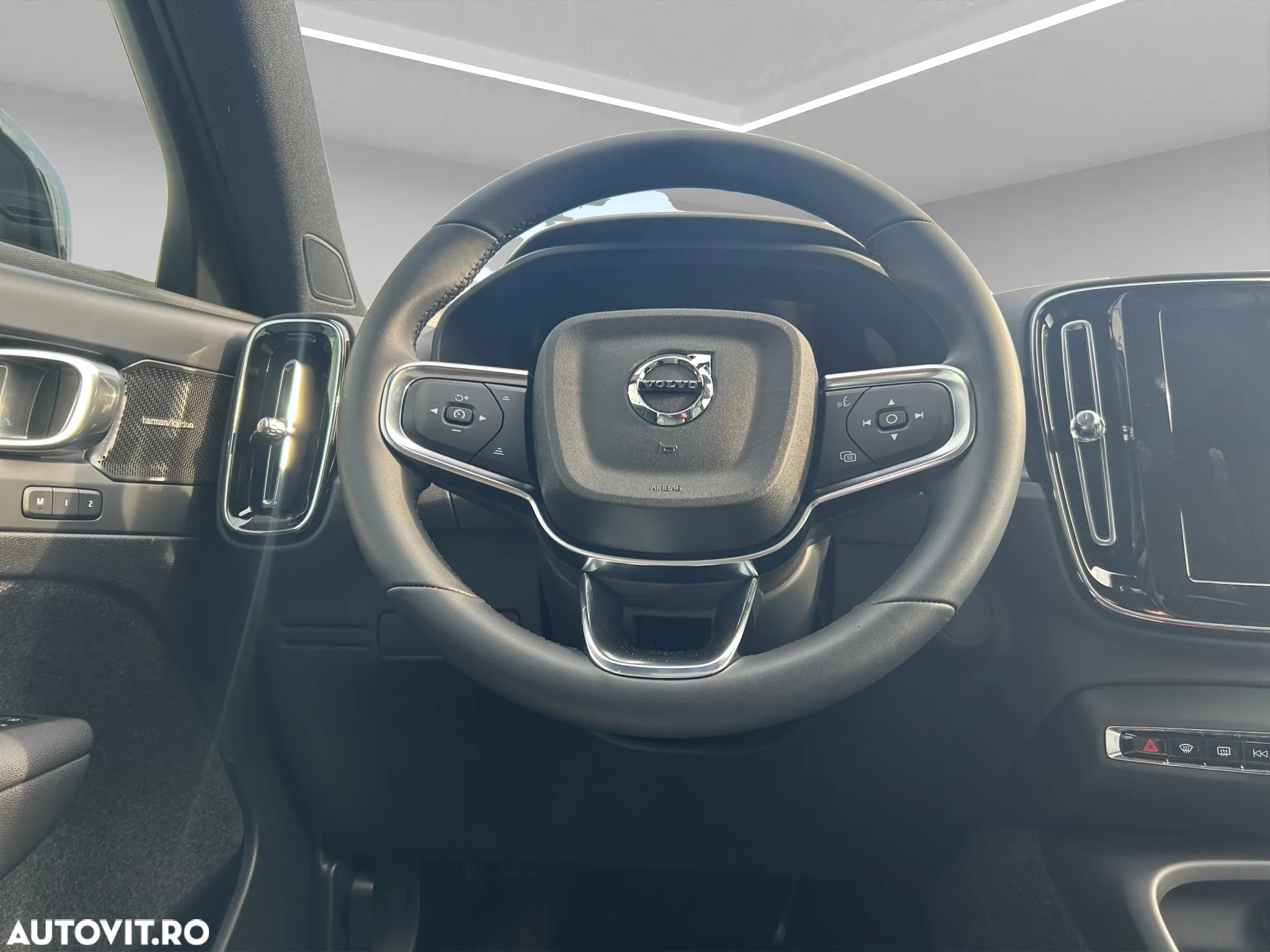 Volvo C40 - 10