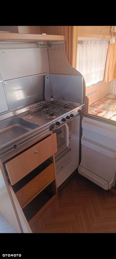 Burstner Fun 480 tk - 9