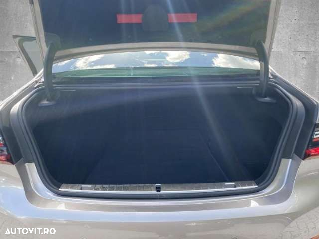 BMW Seria 7 - 14